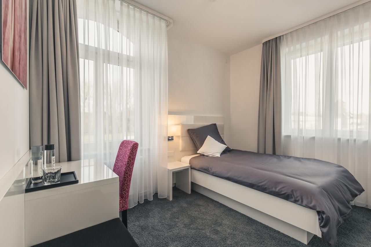Bahnlounge 1907 Bed & Breakfast Нойенщад ам Кохер Екстериор снимка
